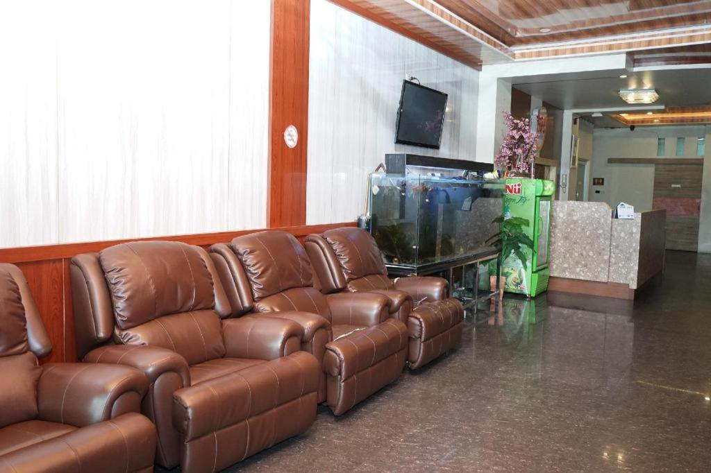 Ren'Z Hotel Pangkal Pinang Ngoại thất bức ảnh